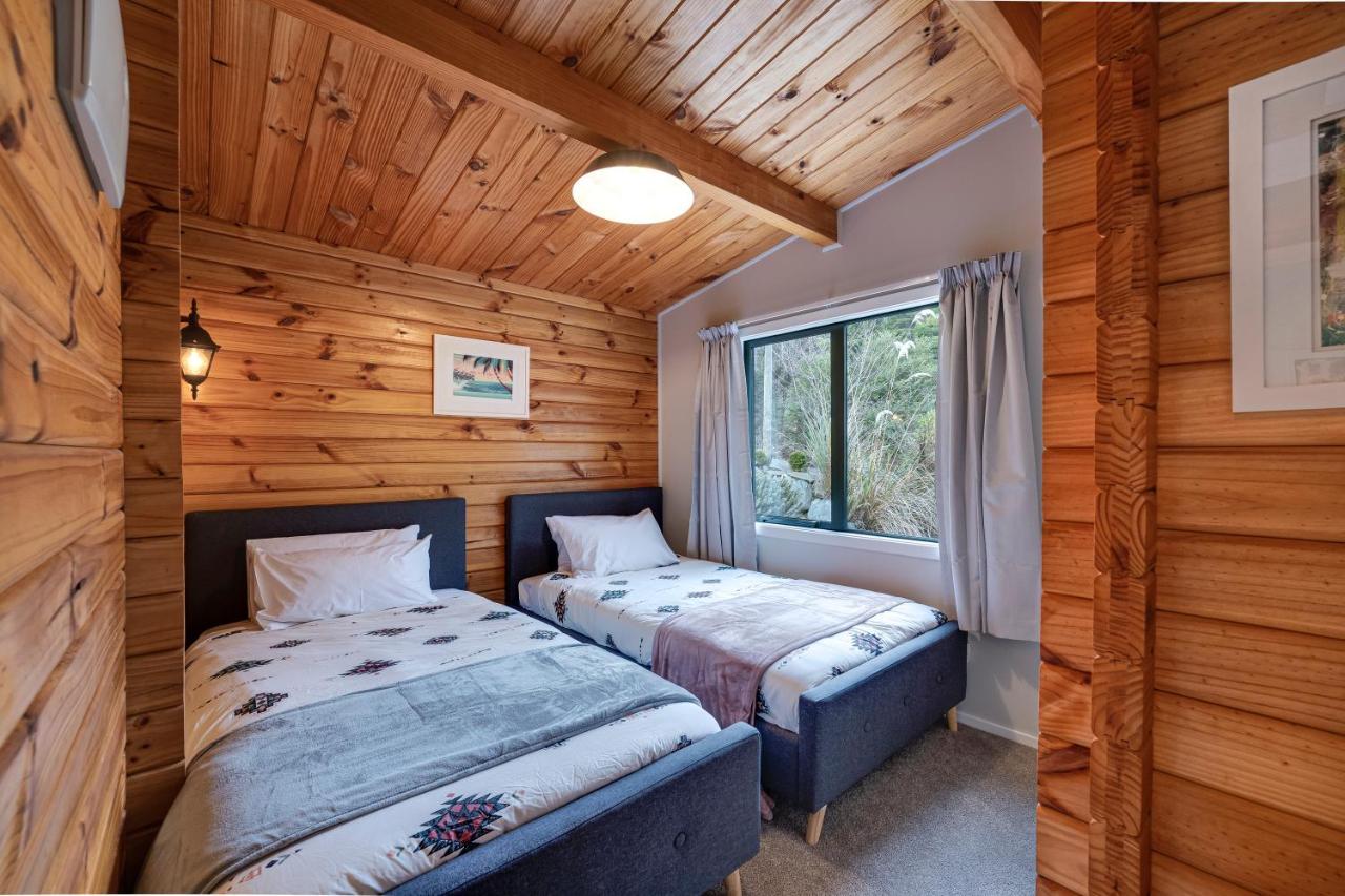 Alpine Hideaway - 2 Bedroom Closeburn Esterno foto